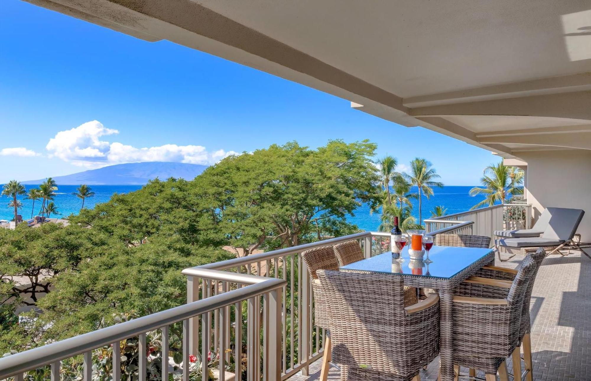 The Whaler By Maui Resort Rentals Лахайна Екстериор снимка
