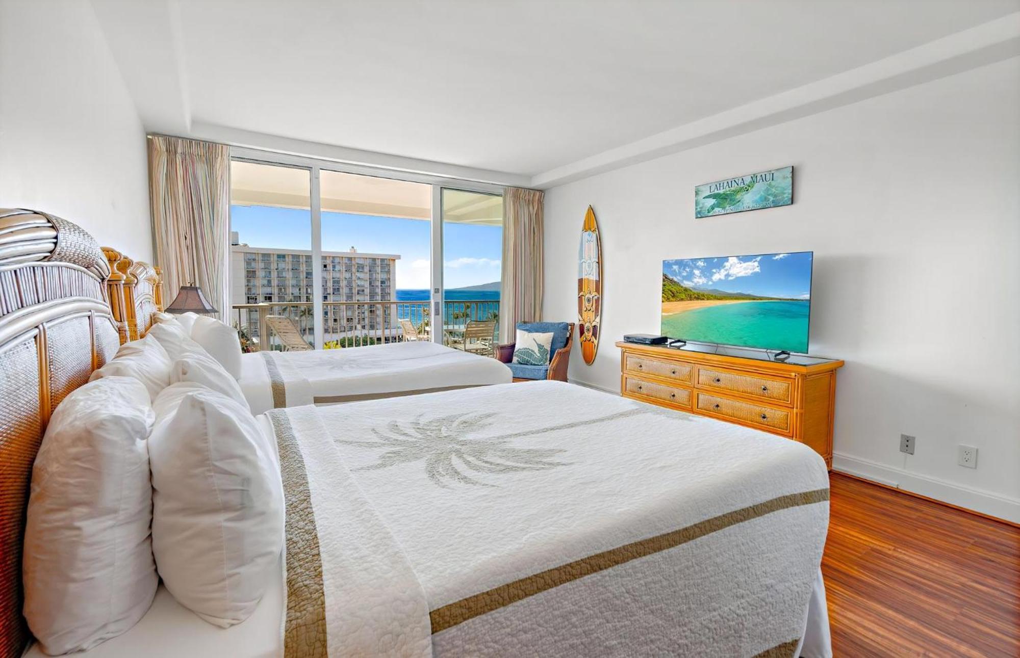 The Whaler By Maui Resort Rentals Лахайна Екстериор снимка