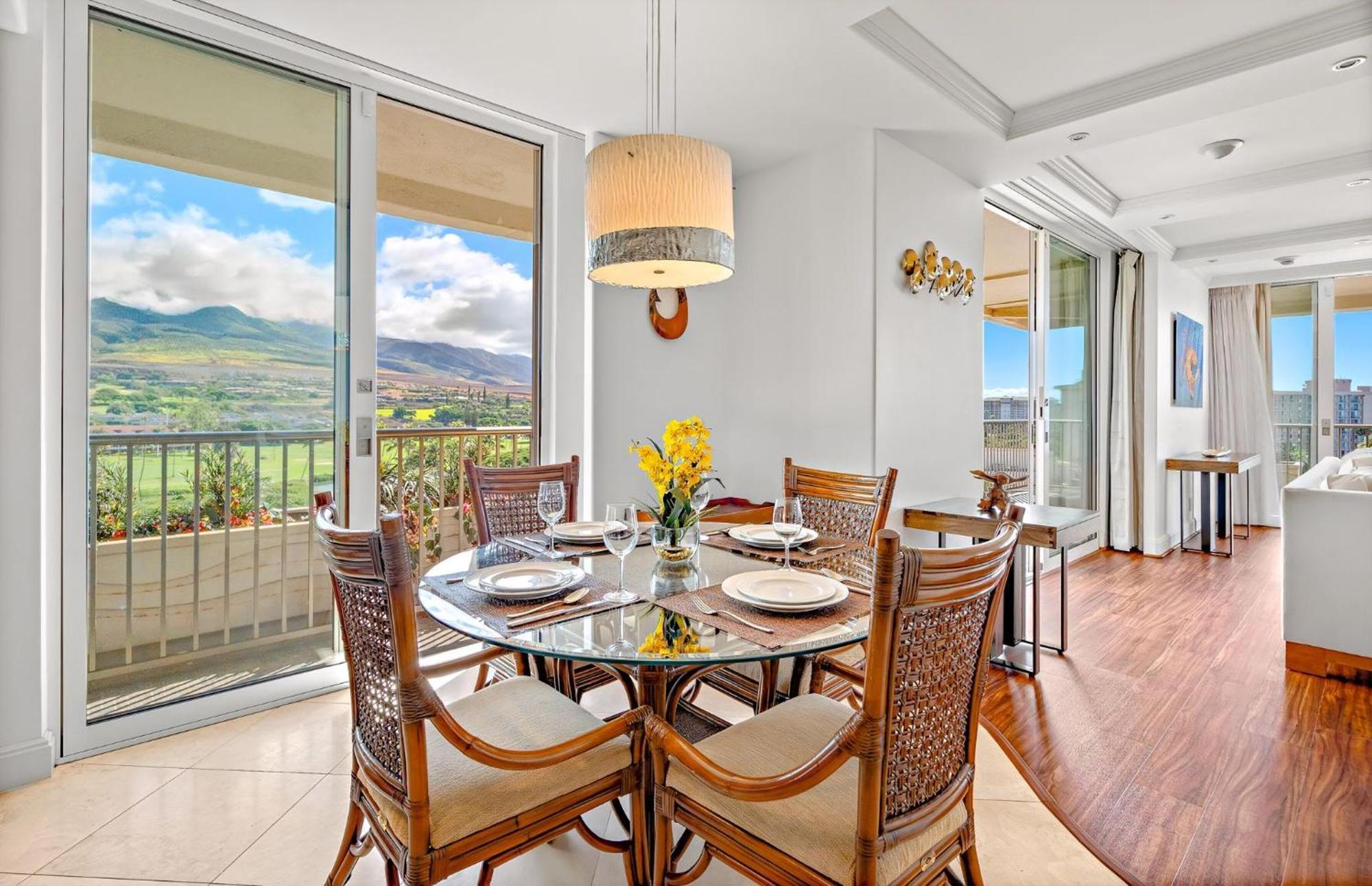 The Whaler By Maui Resort Rentals Лахайна Екстериор снимка