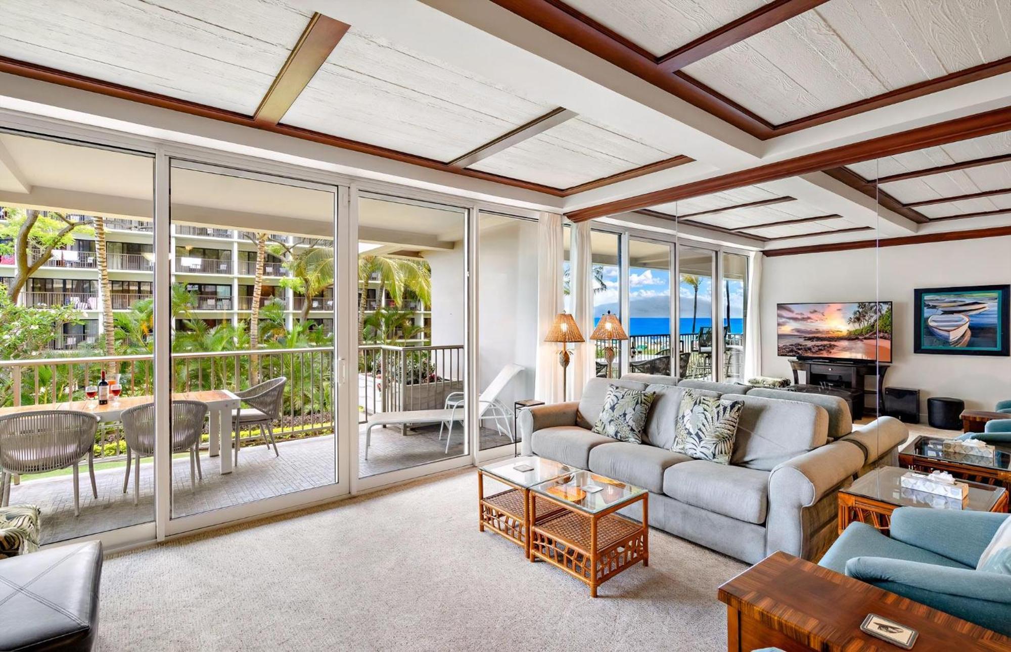 The Whaler By Maui Resort Rentals Лахайна Екстериор снимка